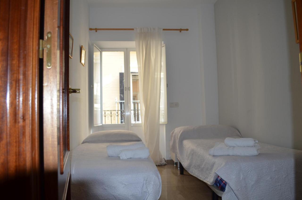 Apartamento Center Perez Galdos *